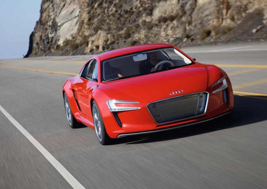  Audi e-Tron Concept 2009 года  (фото 16 из 68)